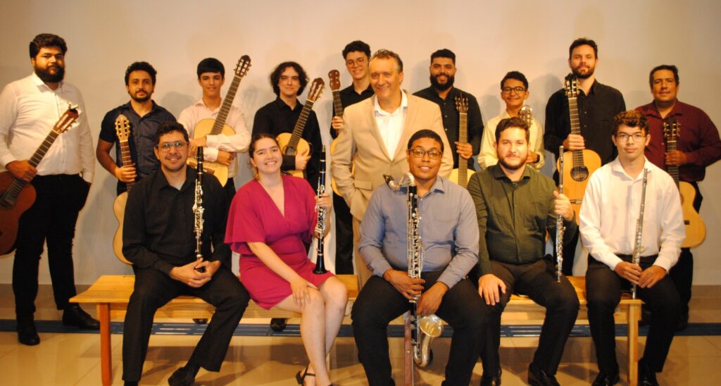 Olhar 67 - Camerata Madeiras Dedilhadas se apresenta no Memorial da América Latina em SP