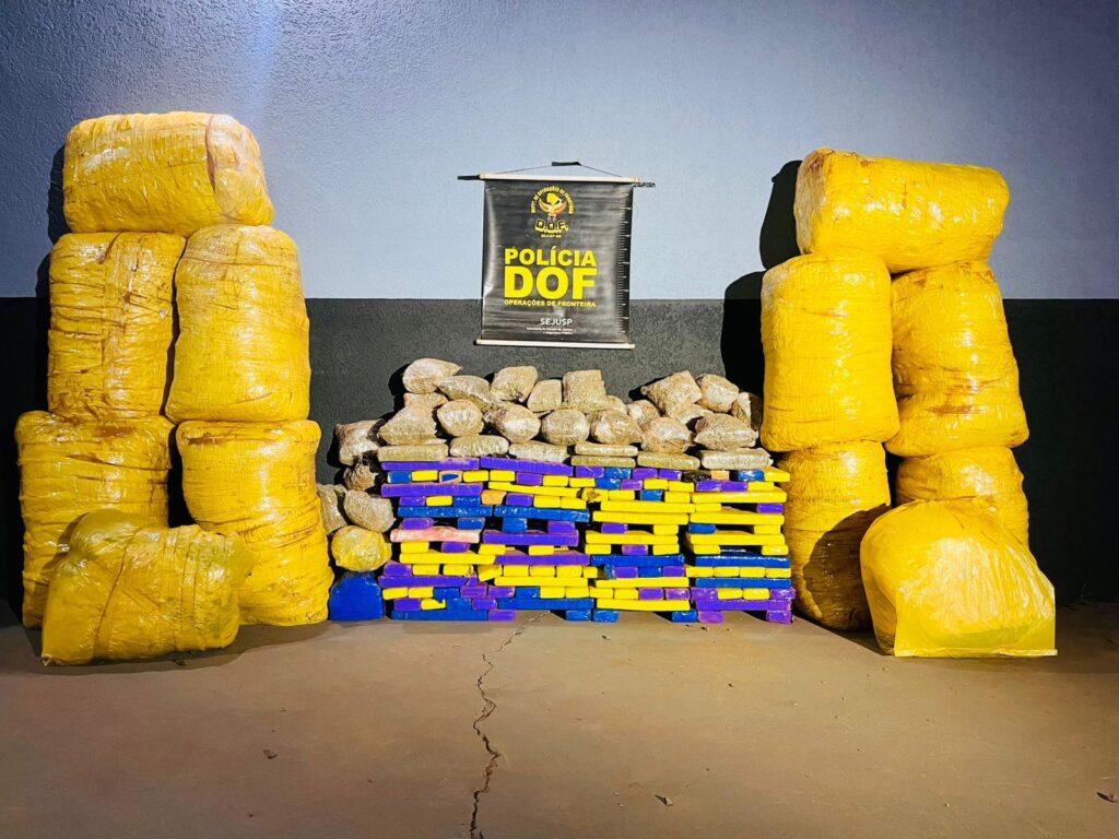DOF apreende 350 quilos de drogas em veículo abandonado em Iguatemi 1 Olhar 67 - DOF apreende 350 quilos de drogas em veículo abandonado em Iguatemi