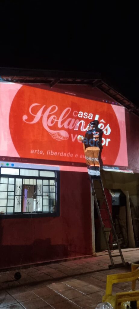 Olhar 67 - Pastelada Voadora marca inauguração do estúdio da Casa Holandês Voador com arte, música e cinema