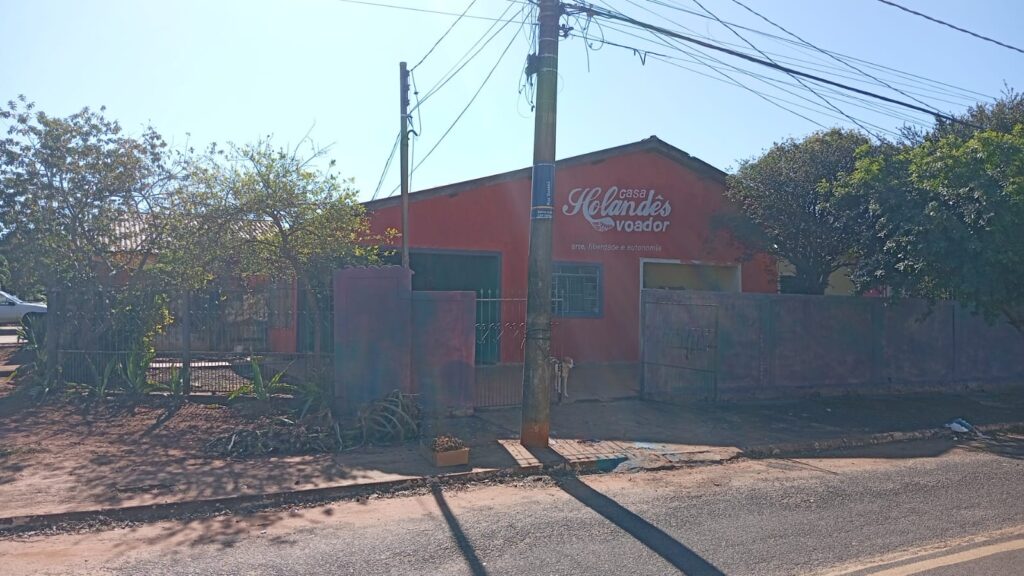 Olhar 67 - Pastelada Voadora marca inauguração do estúdio da Casa Holandês Voador com arte, música e cinema