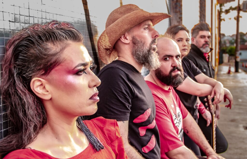 Olhar 67 - Comemorando 20 anos de estrada, Dimitri Pellz circula por 3 cidades de MS