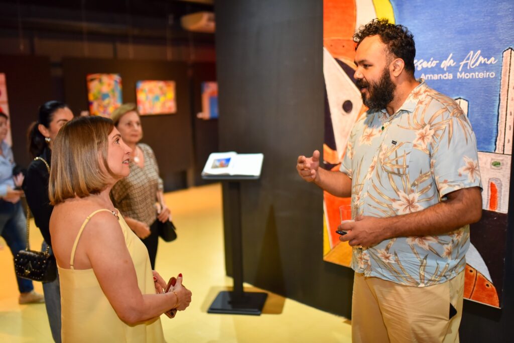 Olhar 67 - Exposição no MIS traz cores e esperança nas telas da artista Amanda Monteiro