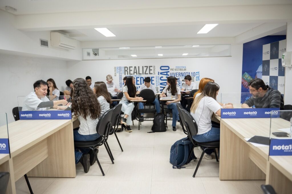 Olhar 67 - Colégio particular da capital promove aulão para alunos da rede pública e privada neste sábado (25)