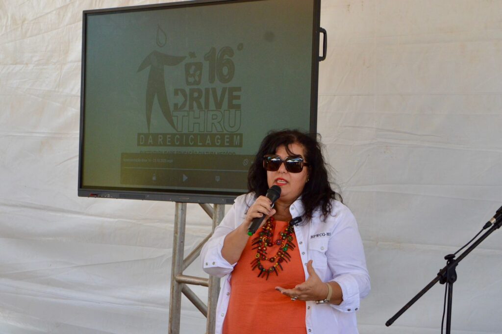 Olhar 67 - Drive-Thru da Reciclagem transforma ações sustentáveis em aprendizado e novas oportunidades