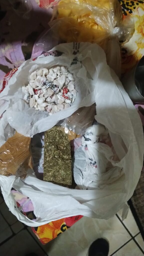 Foragida condenada a 17 anos por tráfico e organização criminosa é presa em Campo Grande 3 Olhar 67 - Foragida condenada a 17 anos por tráfico e organização criminosa é presa em Campo Grande